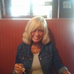 Meet your Posher, Gail